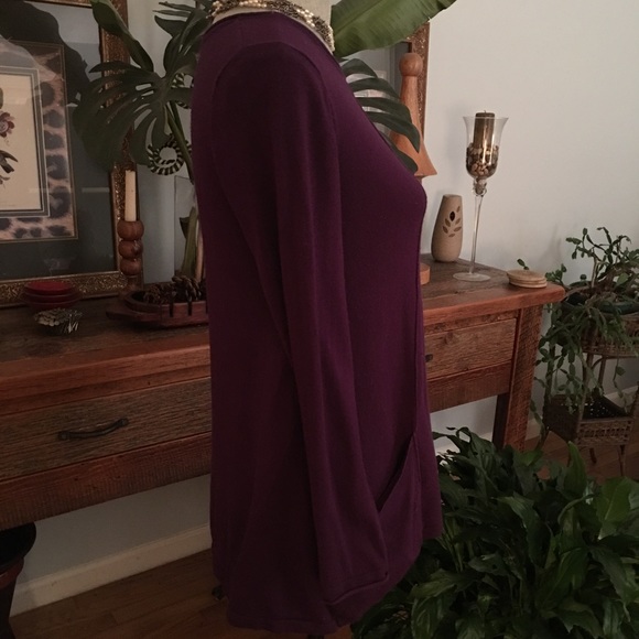 Sweater - Picture 2 of 4